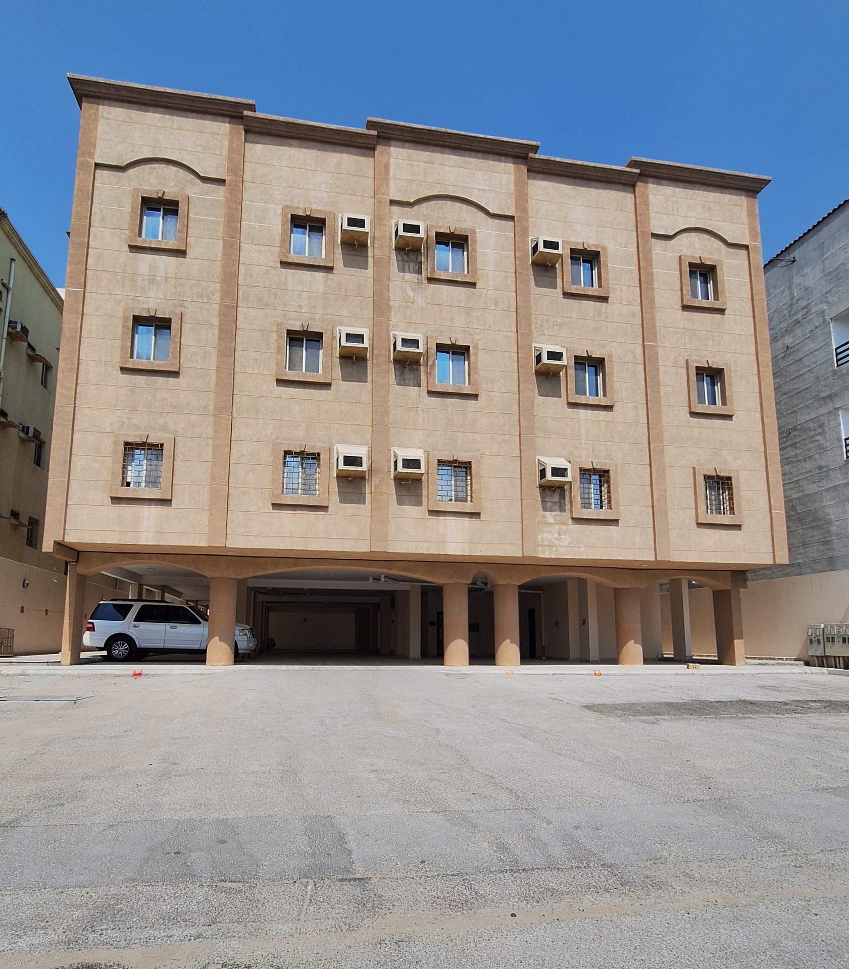 Main image